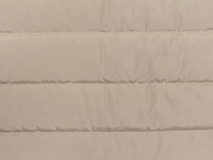 Taupe - stepēts virsdrēbju audums