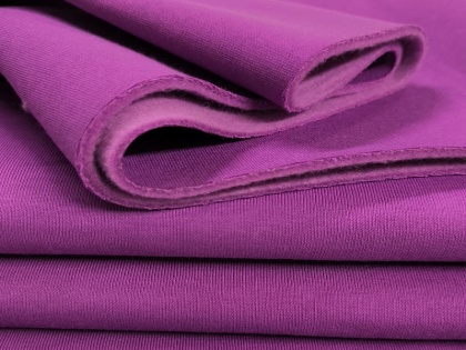 Violetais ceriņs siltinātā trikotāža – platums 180 cm