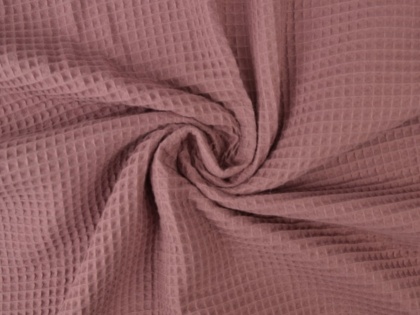 Plūmes kokvilnas vafeļaudums