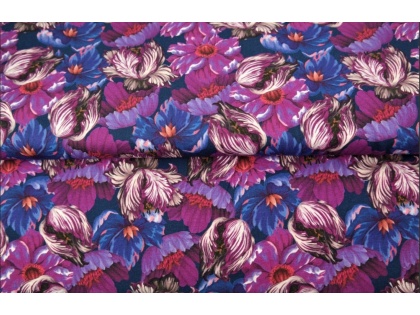 Violetie ziedi un tulpes – kokvilnas trikotāža