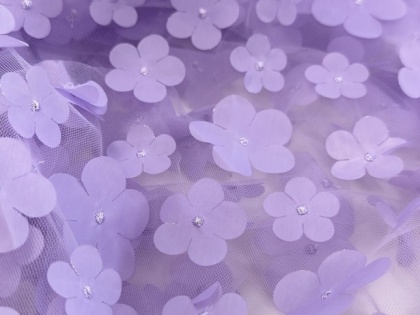 Violetie ziedi – tills