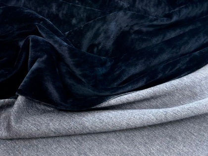 Melanžas navy zils samts