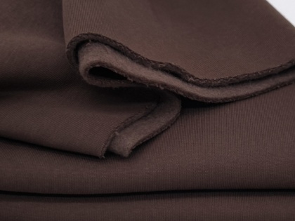 Karstas šokolādes brūna siltinātā trikotāža 180cm