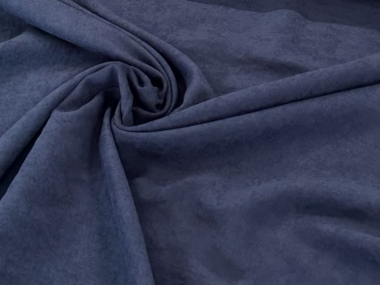 Tumši zila samtainā viskoze