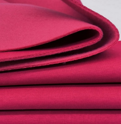 Aveņu siltinātā trikotāža 180cm plata