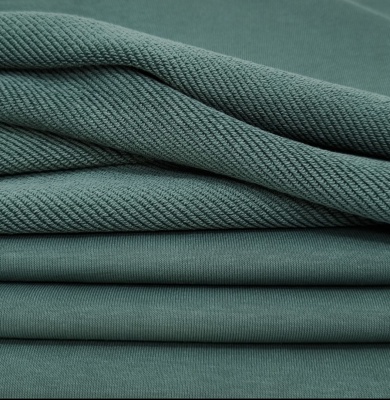 Antīki zaļš - 3 diegu cilpiņtrikotāža