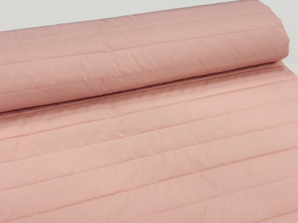 Maigi rozā stepēts virsdrēbju audums